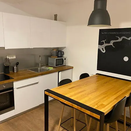 Franky 6 , 1 St Floor Apartment Zagreb